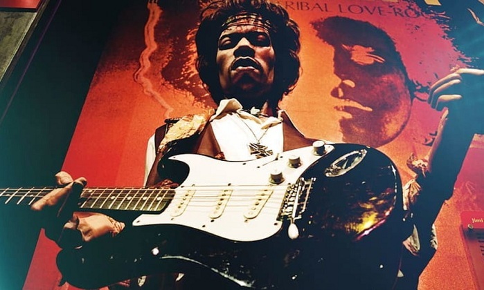 Jimi Hendrix, 50 anni dalla morte del miglior chitarrista di tutti i tempi